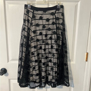 BOBEAU Women Long Black Netted Circle Overlay White Stripe Elastic Waist Skirt M